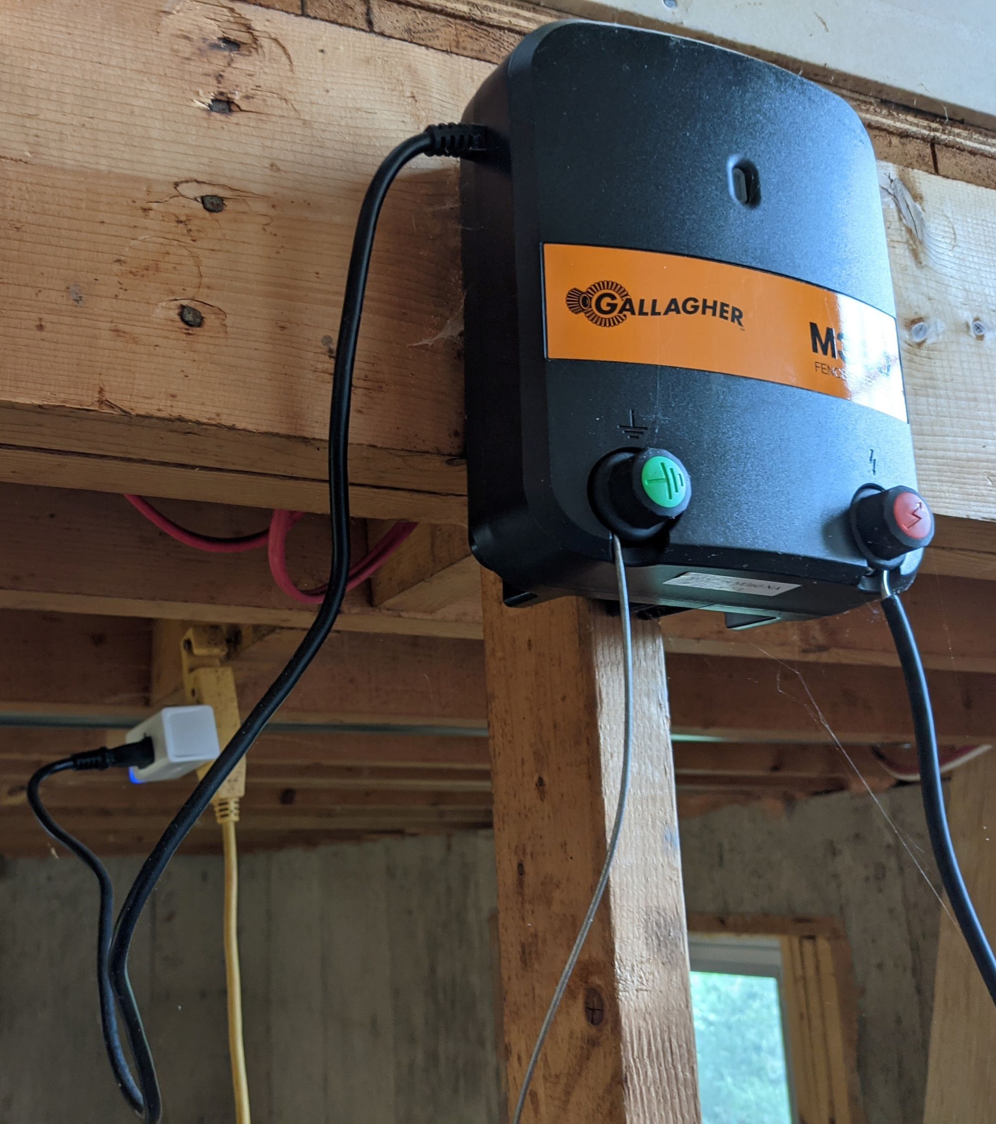 Smart Homestead - Add a remote switch to your electric fence for less than $10